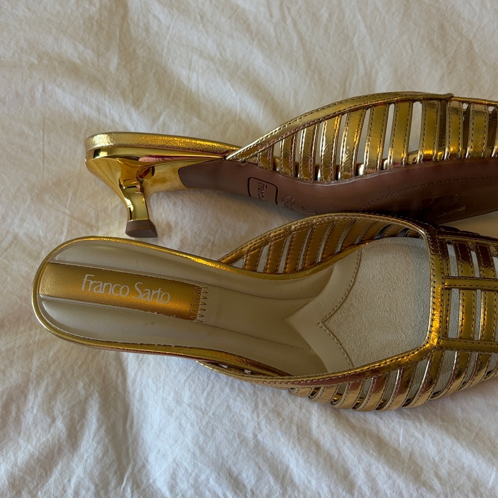 Franco Sarto gold woven kitten heels - Picture 2 of 5